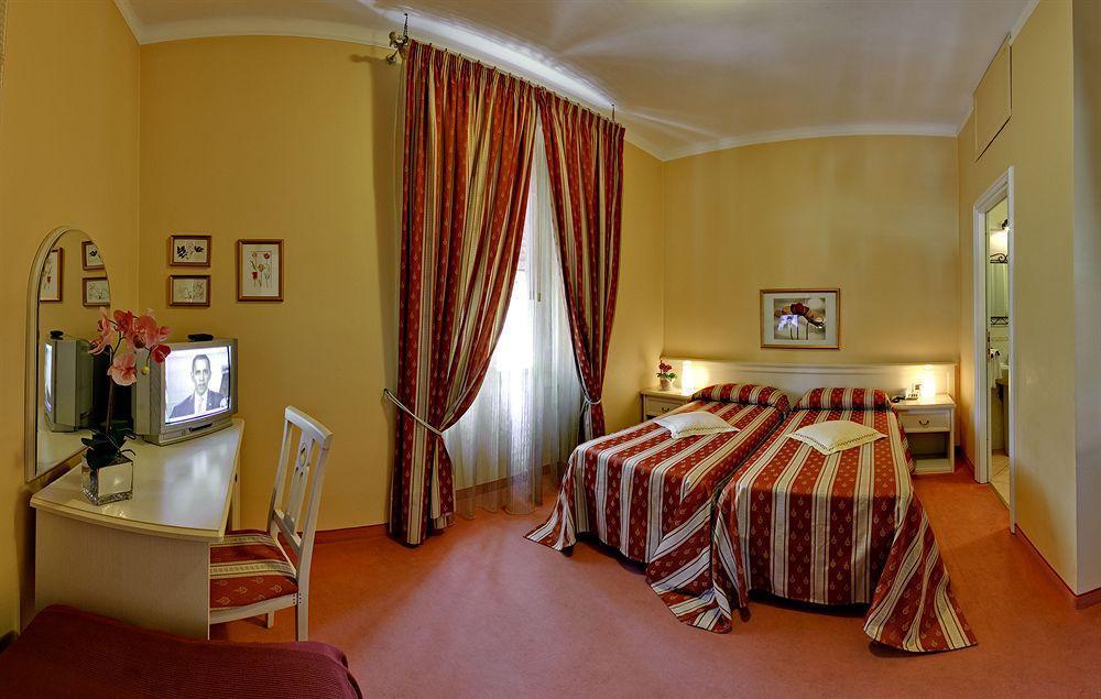 Hotel Boccascena Genua Exterior foto